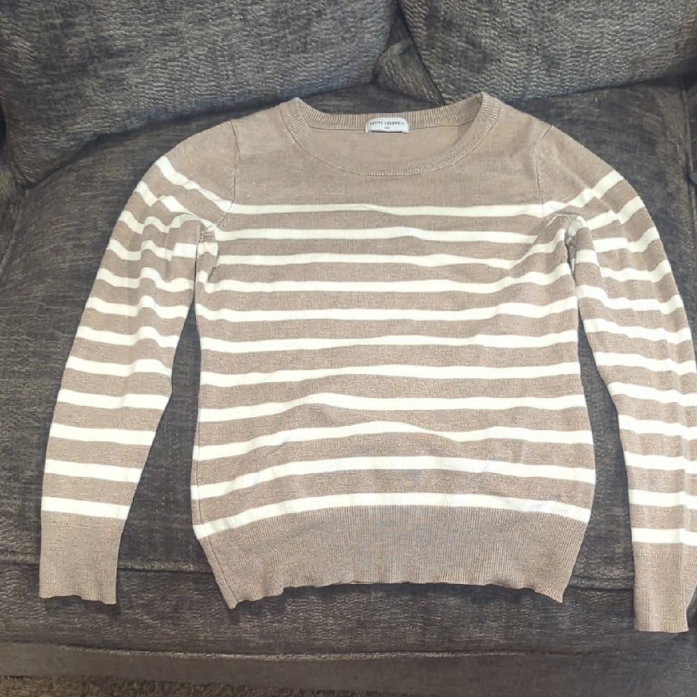 Elegant Striped Tan and White Sweater